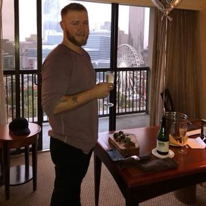 Meet your Posher, Drew